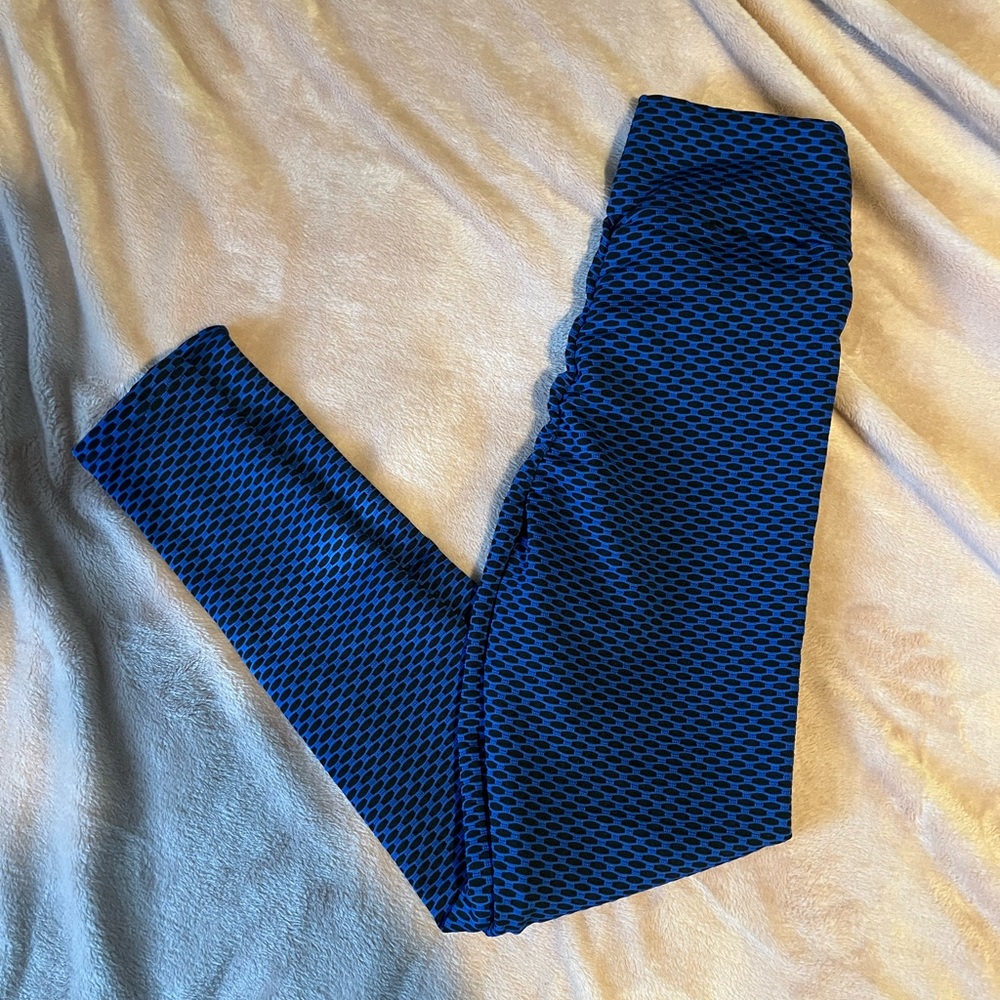 SCRUNCH BUTT V WAISTED LEGGINGS BUNDLE